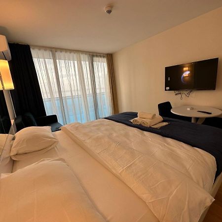Orbi City Batumi Aparthotel Екстер'єр фото