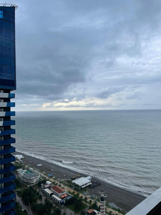 Orbi City Batumi Aparthotel Екстер'єр фото