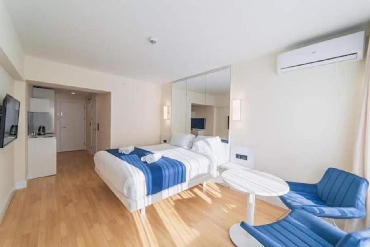 Orbi City Batumi Aparthotel Екстер'єр фото