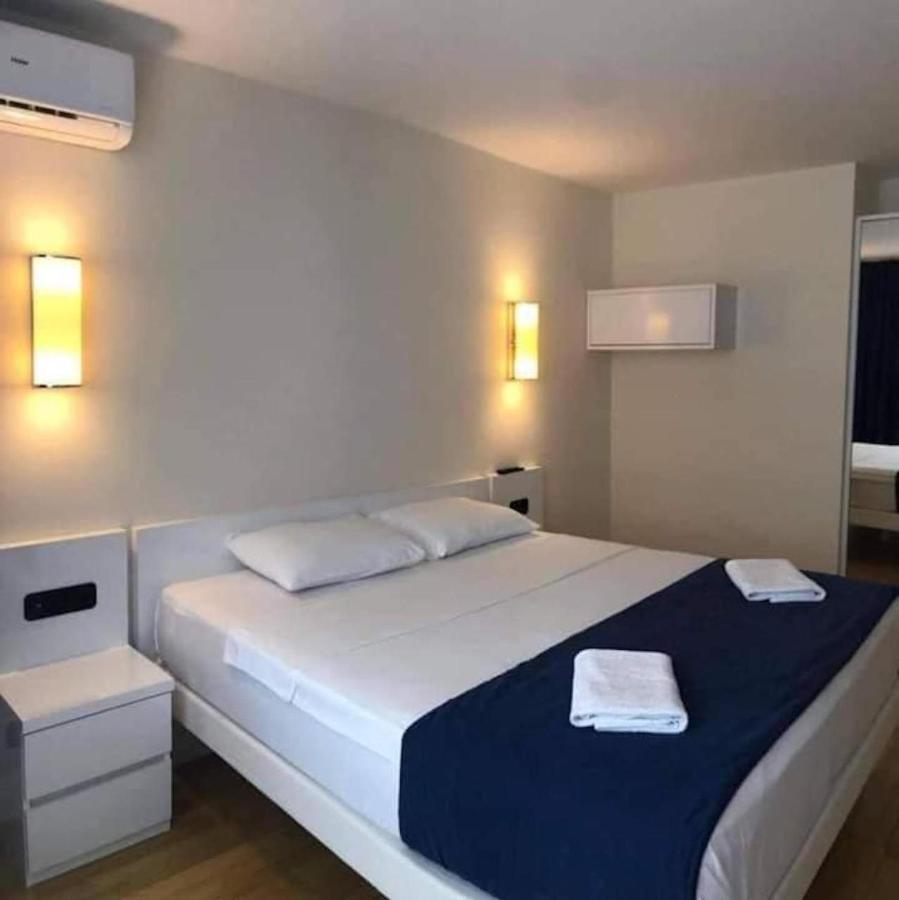 Orbi City Batumi Aparthotel Екстер'єр фото