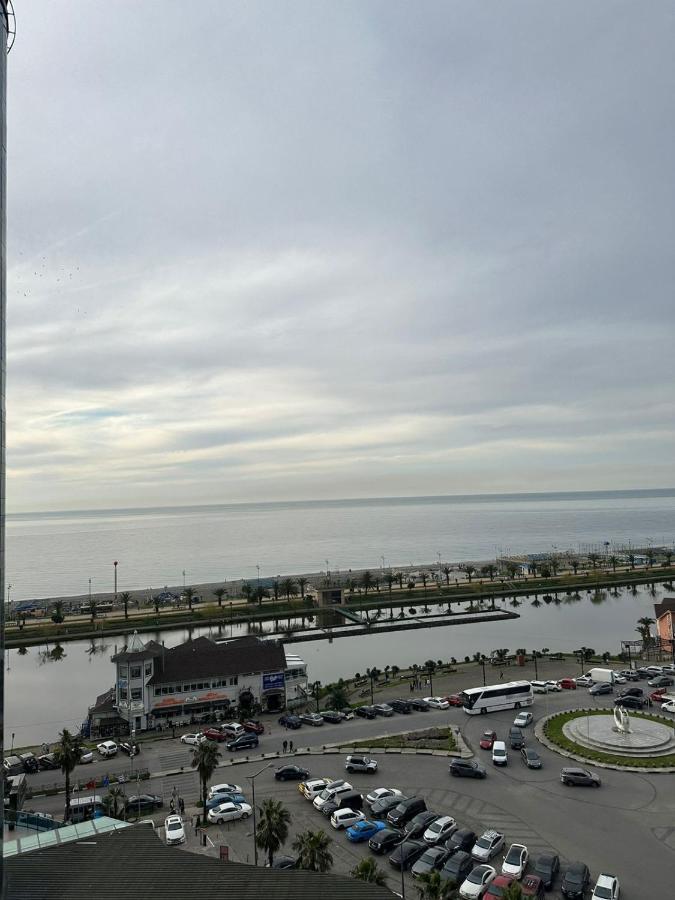 Orbi City Batumi Aparthotel Екстер'єр фото