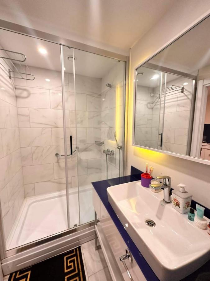 Orbi City Batumi Aparthotel Екстер'єр фото